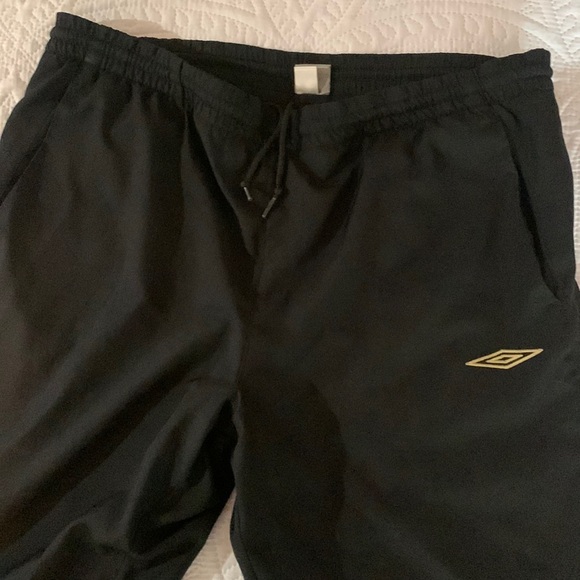 Umbro wind joggers - Picture 1 of 4